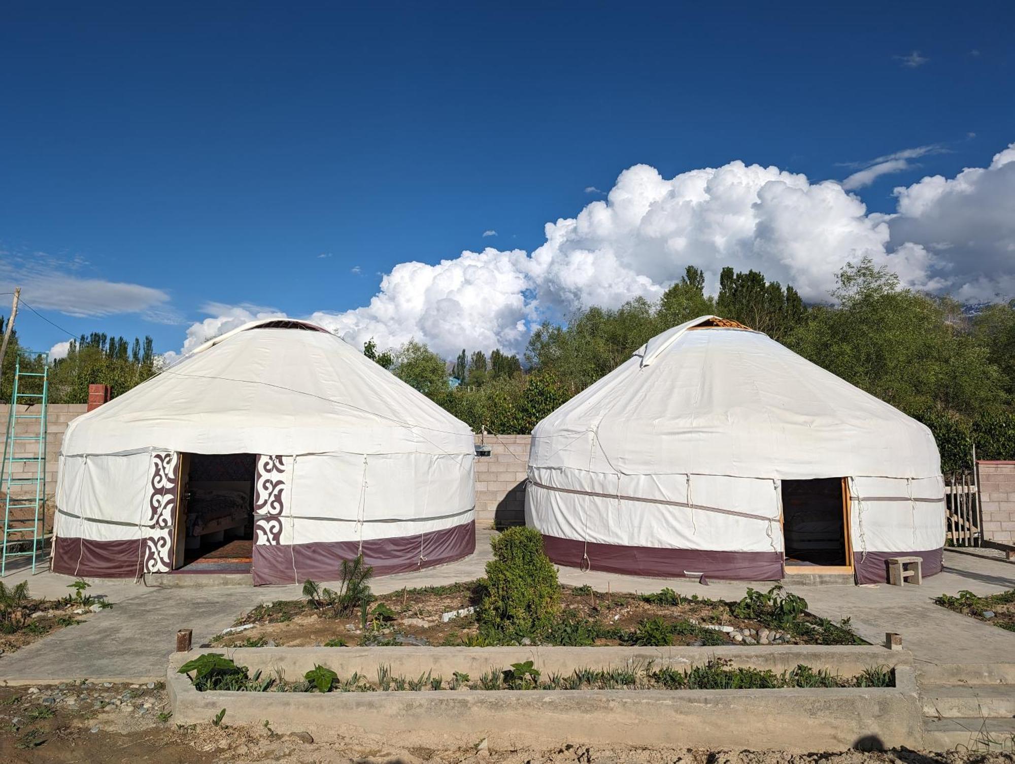 Barskoon Guest House Exterior photo